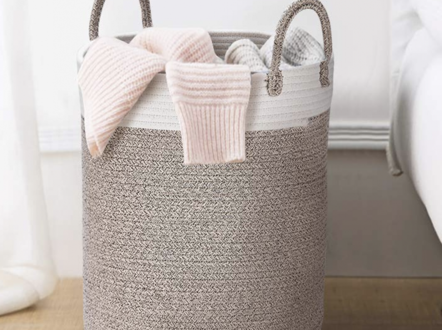 El cesto de la ropa sucia